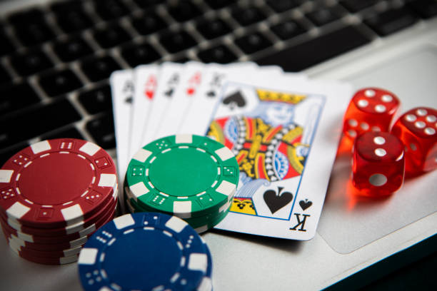 How Online Gambling Affects Users and Families: An Informational Guide